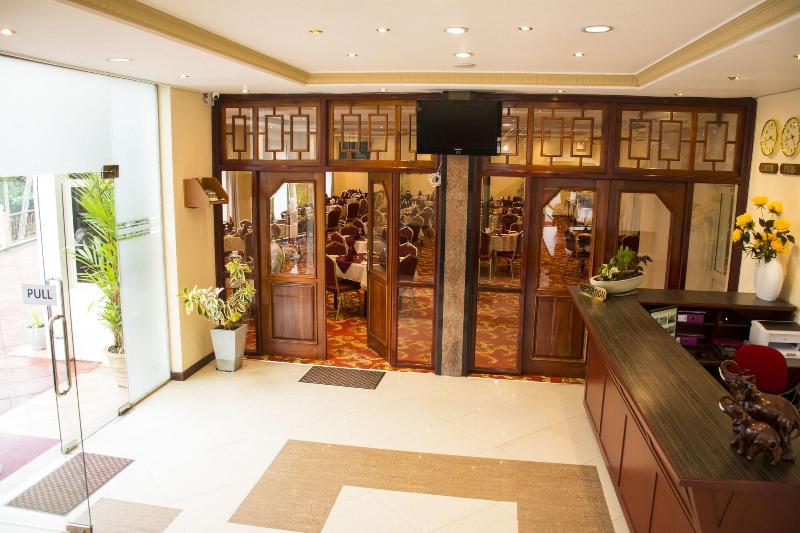Hotel Lakefield image