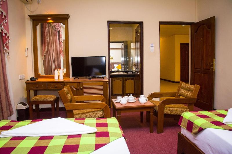 Hotel Lakefield image
