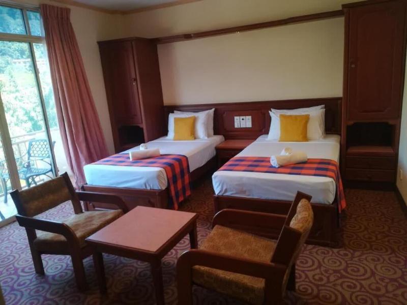 Hotel Lakefield image