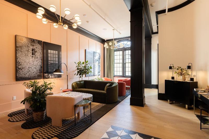 Hotel Thaxter image