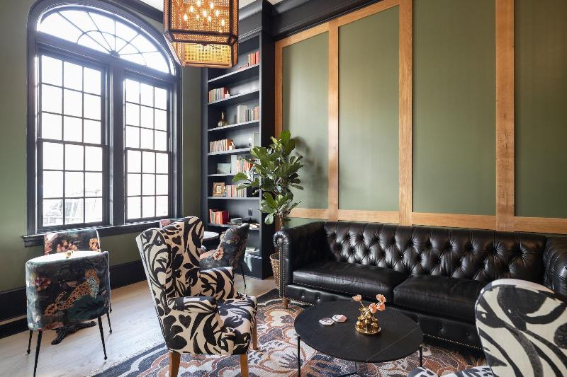 Hotel Thaxter image