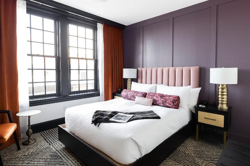 Hotel Thaxter image