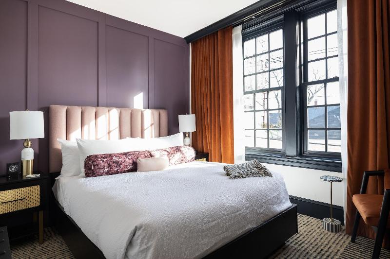 Hotel Thaxter image