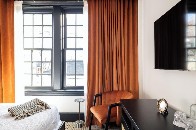 Hotel Thaxter image