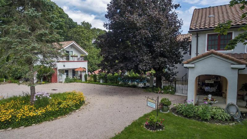 The Villa Bed Breakfast image