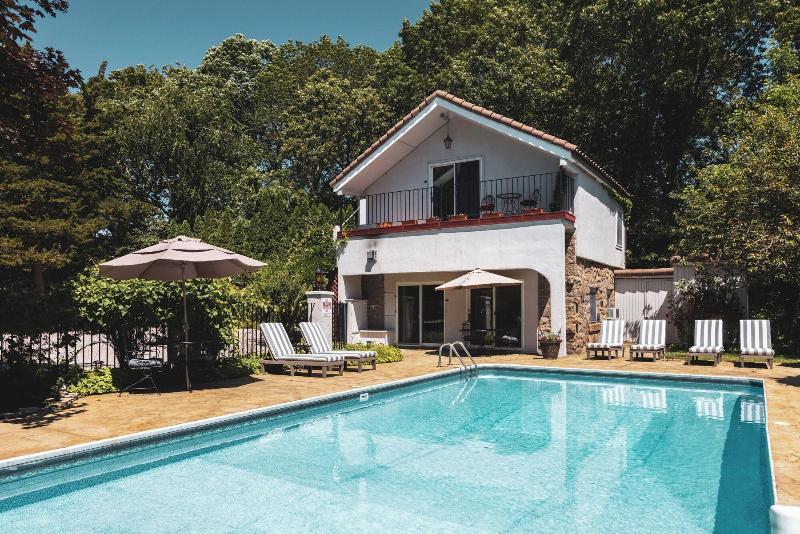 The Villa Bed Breakfast image
