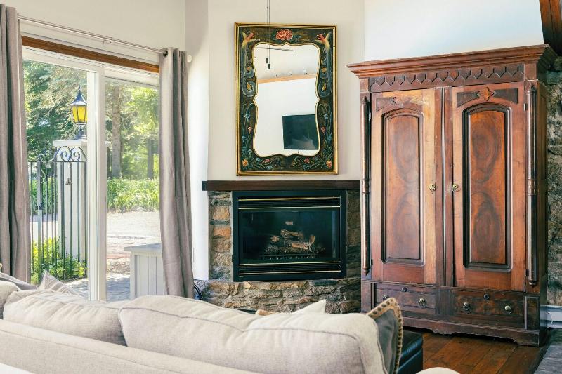 The Villa Bed Breakfast image