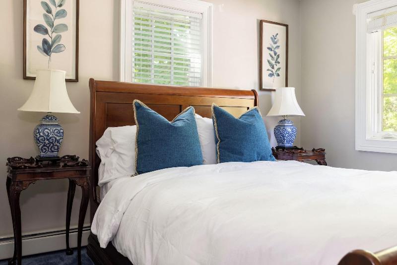 The Villa Bed Breakfast image