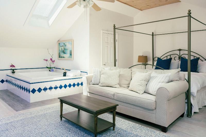 The Villa Bed Breakfast image