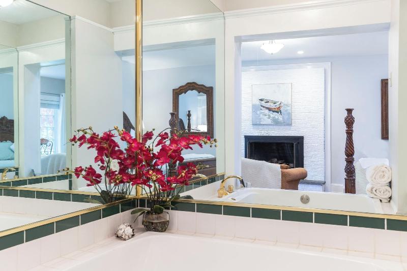 The Villa Bed Breakfast image