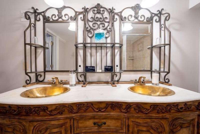 The Villa Bed Breakfast image