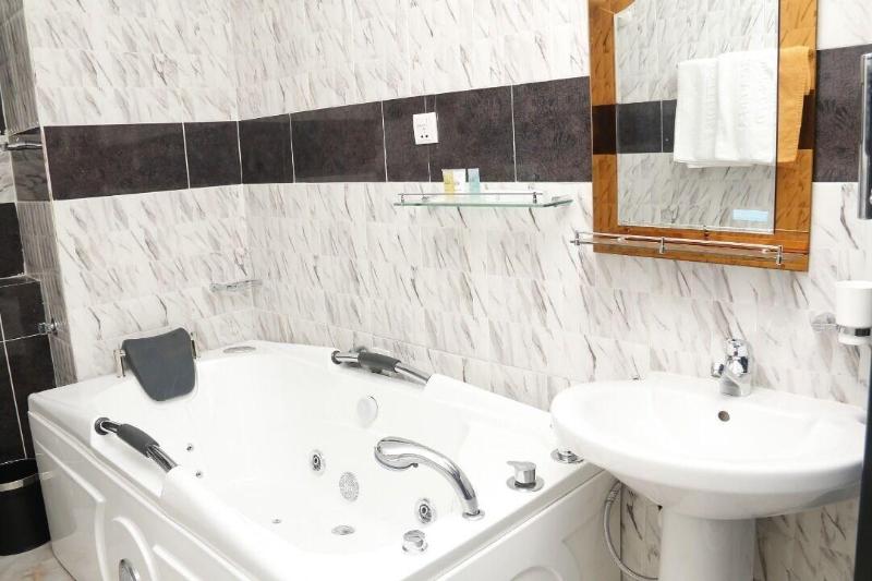 Davok Suites Uyo image