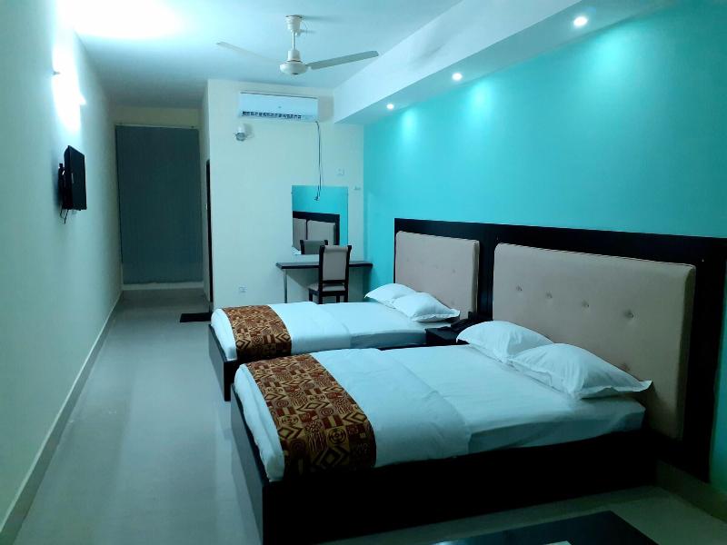 Hotel Grand Surma image