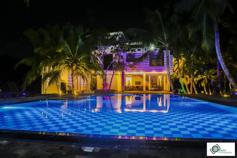 Shades Resort And Villa image