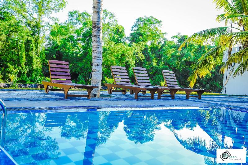 Shades Resort And Villa image