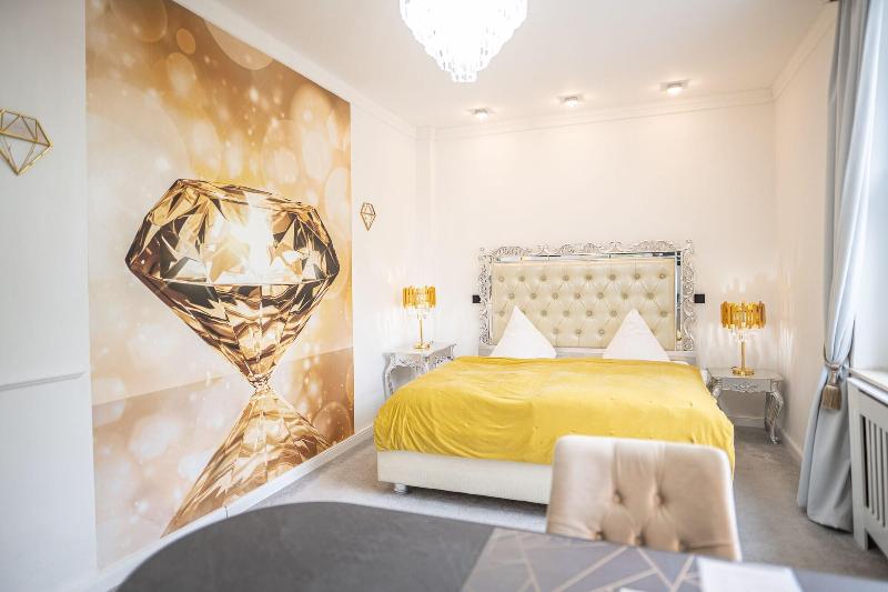 Villa Bowdy image