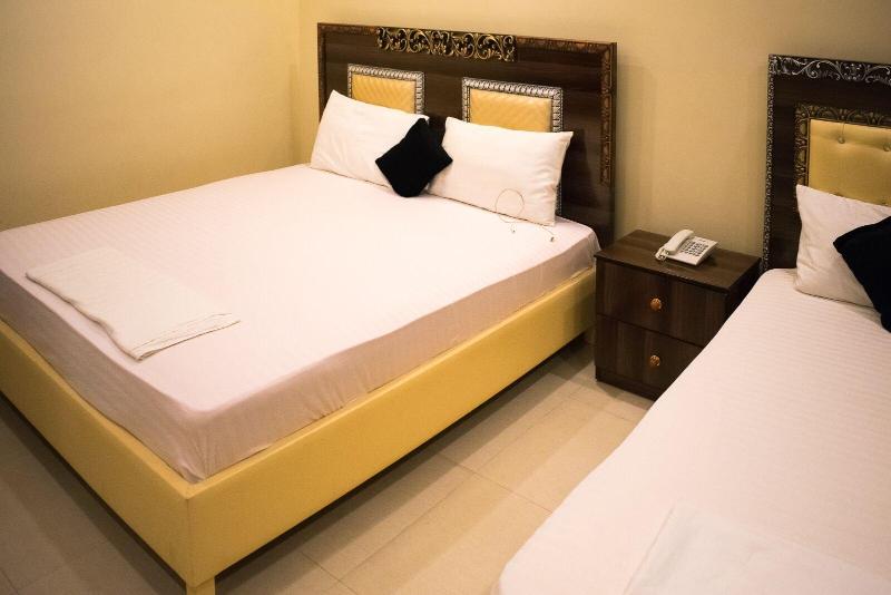 Hotel Days Inn Two image