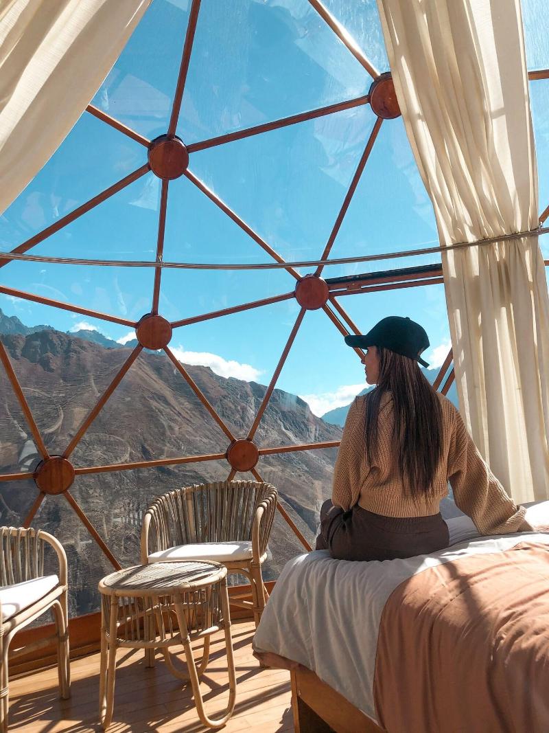 Vertical Sky Luxury Suites image