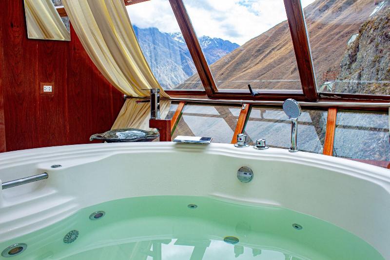 Vertical Sky Luxury Suites image