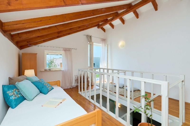 House Lillla image