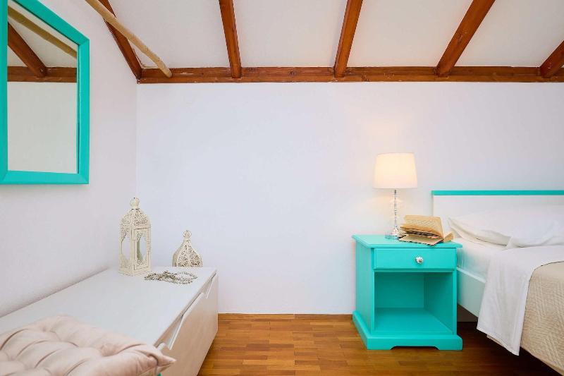 House Lillla image