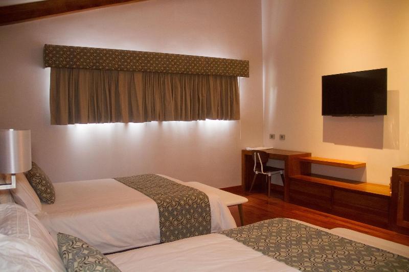 Los Brezos Boutique Hotel image