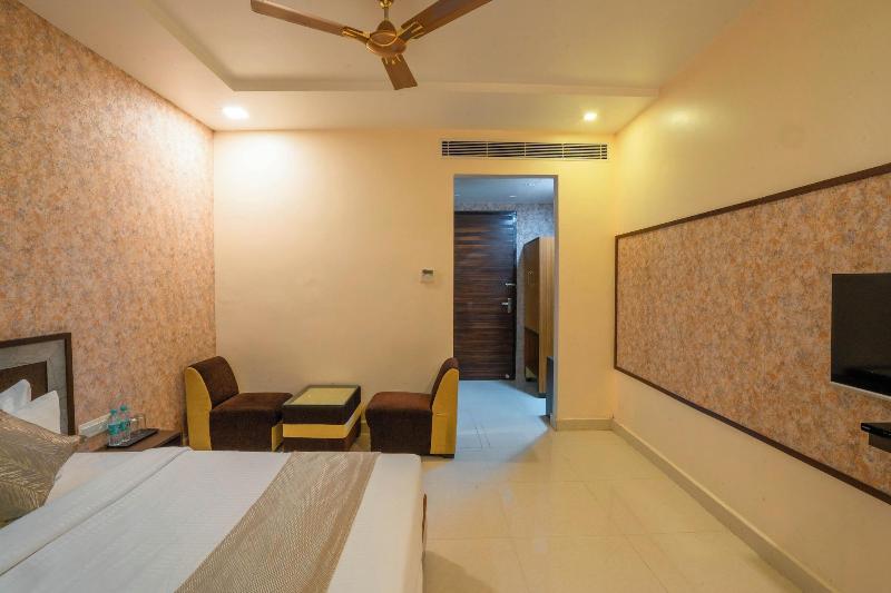 Hotel Kiaara image