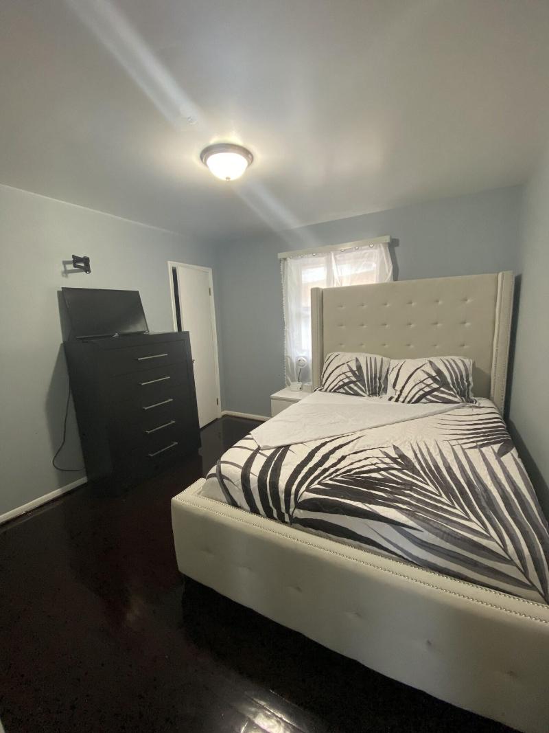 Akeem S Guest House image