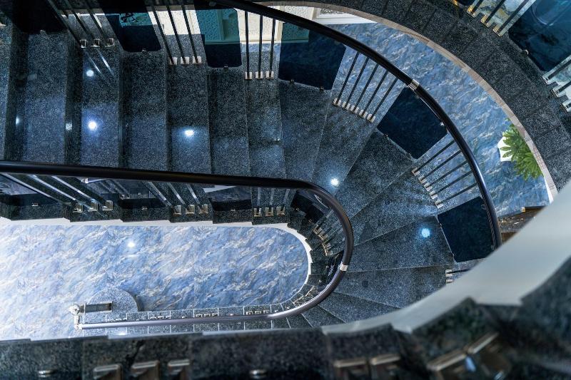 Ayniy Hotel image