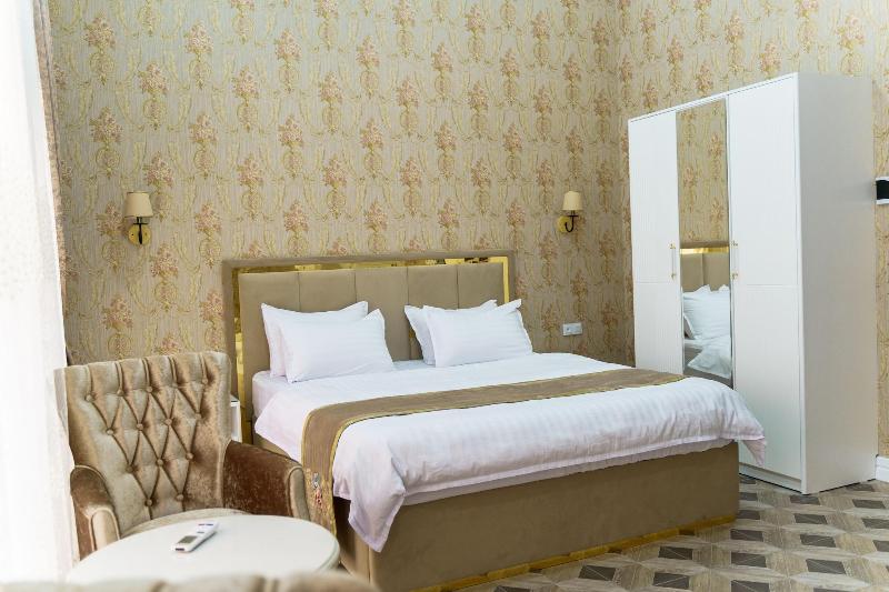 Ayniy Hotel image
