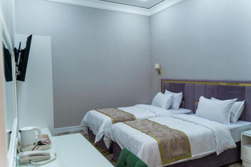 Ayniy Hotel image