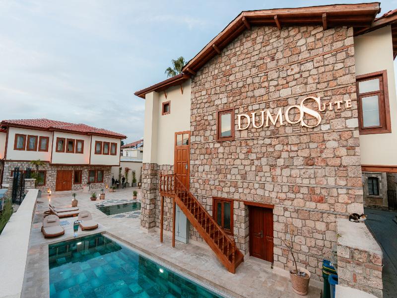 Dumo Suite Hotel — general view