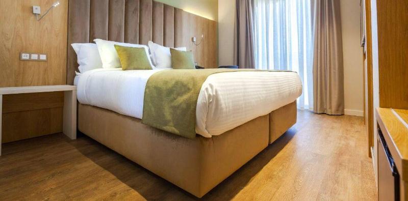 Ibiris Hotel image