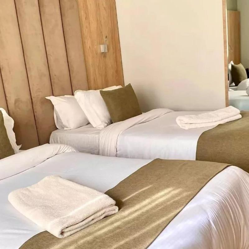 Ibiris Hotel image