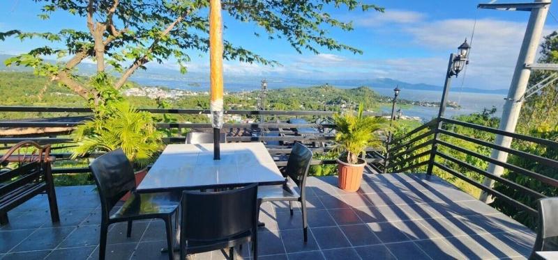 Rocca Del Garda Resort image
