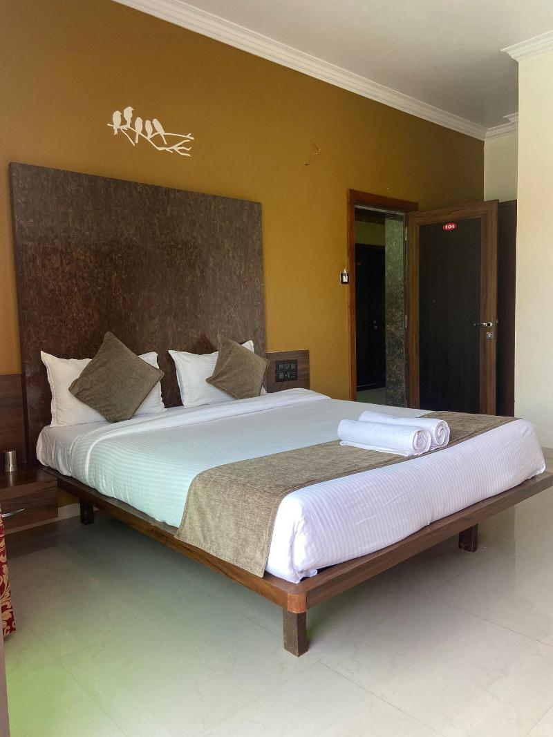 Hotel Om Palace image