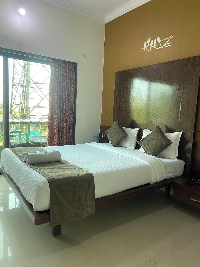 Hotel Om Palace image