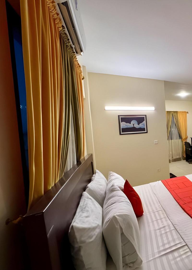Hotel 7 Dha image