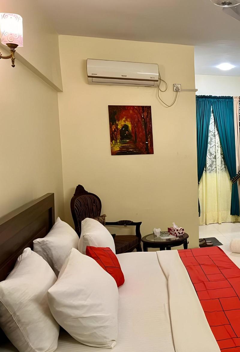 Hotel 7 Dha image