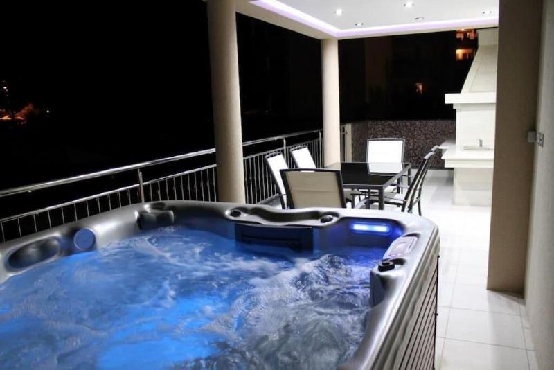 Kristal Paris Resort image