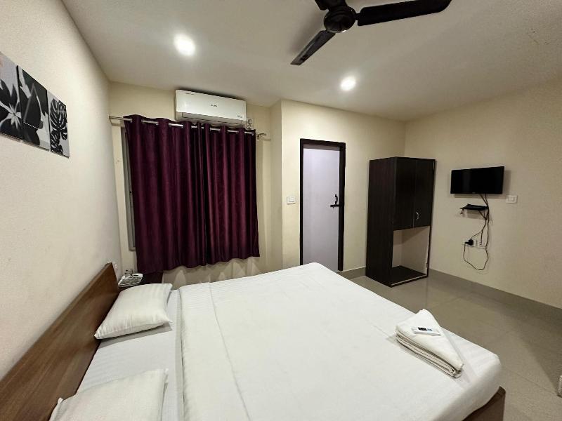 The Dew Drop Hotel image