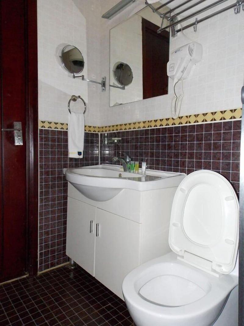 Ajuji Greenwich Hotel image