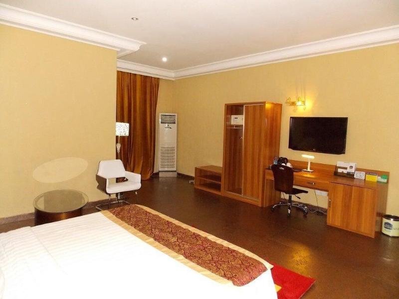 Ajuji Greenwich Hotel image