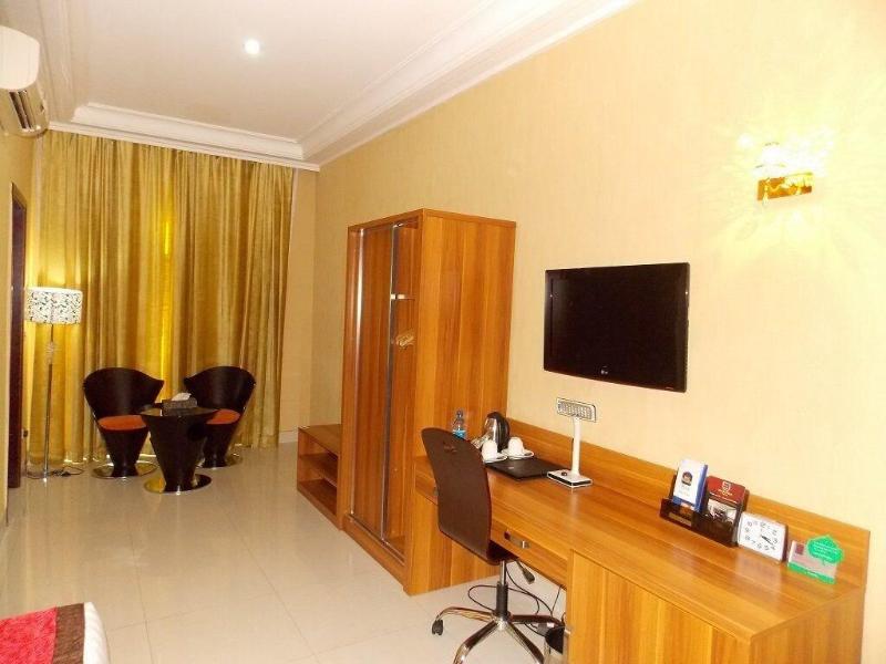 Ajuji Greenwich Hotel image