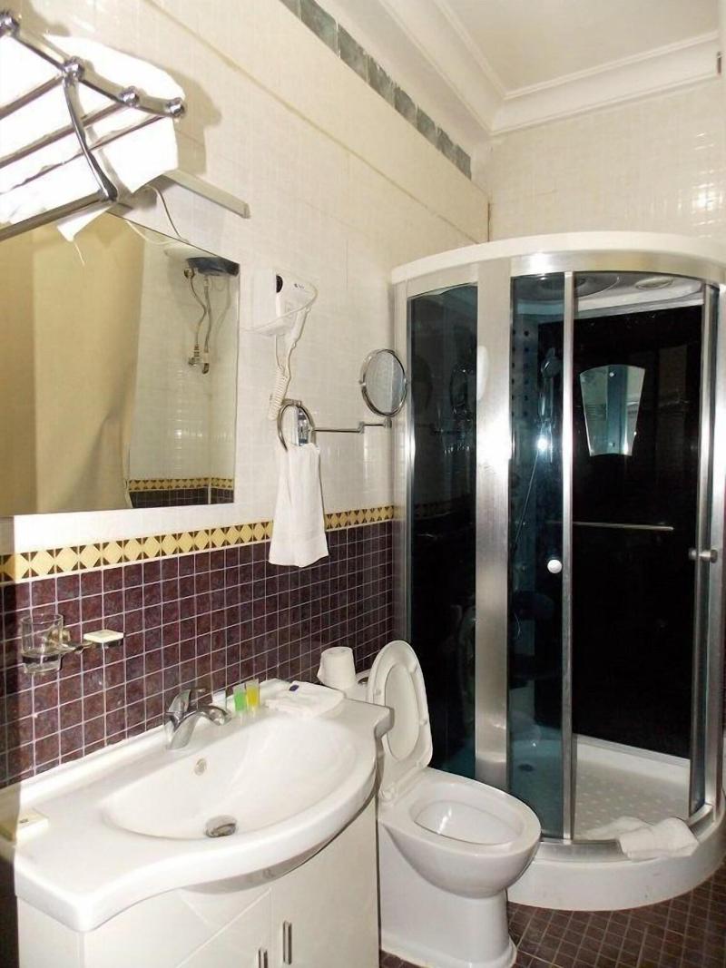 Ajuji Greenwich Hotel image