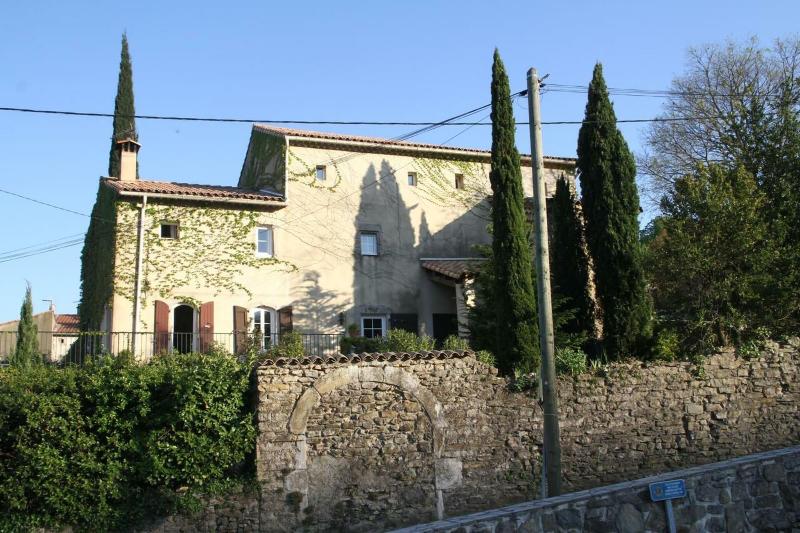 Le Mas De La Filoselle image