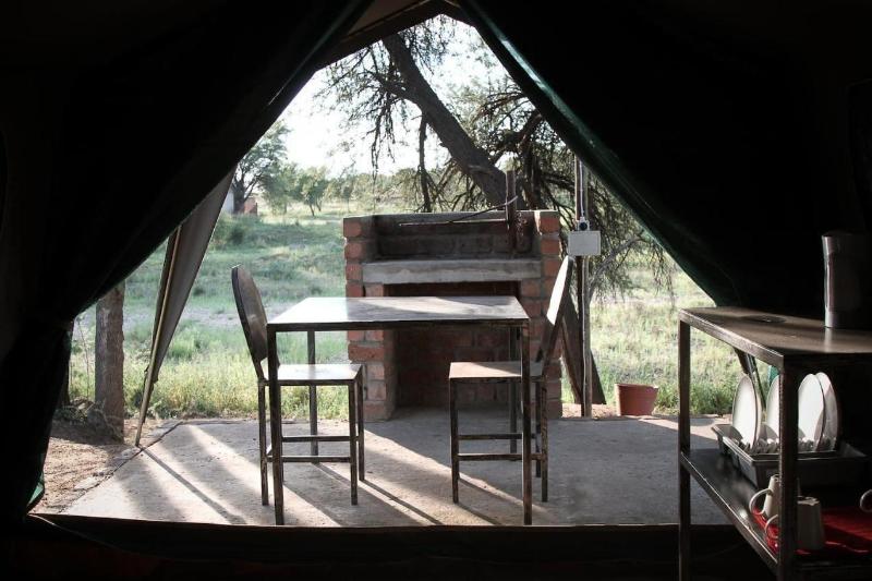 Sweet Thorn Retreat Airport Lodge image