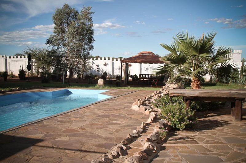 Sweet Thorn Retreat Airport Lodge image