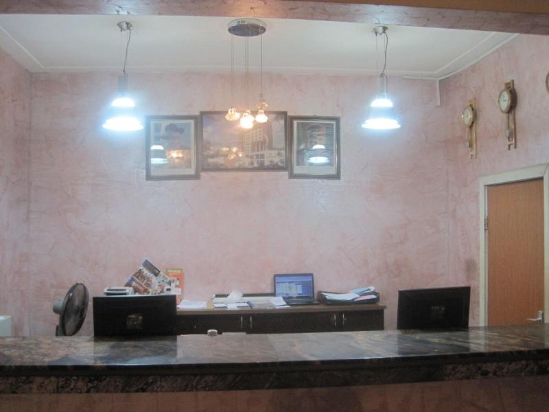 Axari Hotel Suites