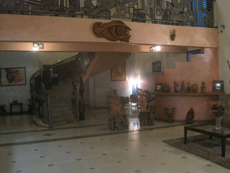 Axari Hotel Suites